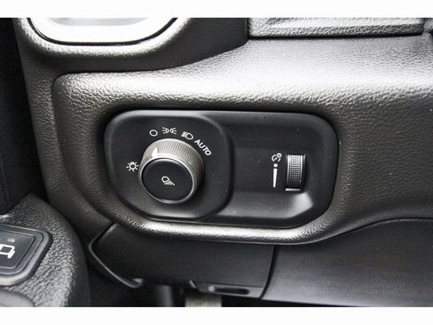 Used 2023 RAM 2500 Tradesman image 19