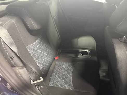 Used 2022 Chevrolet Spark LT image 34