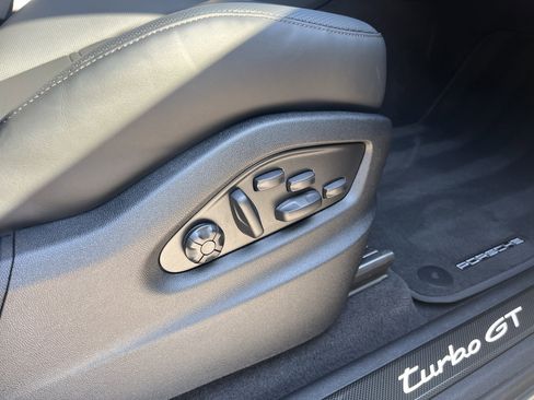 Certified 2025 Porsche Cayenne Turbo GT image 23