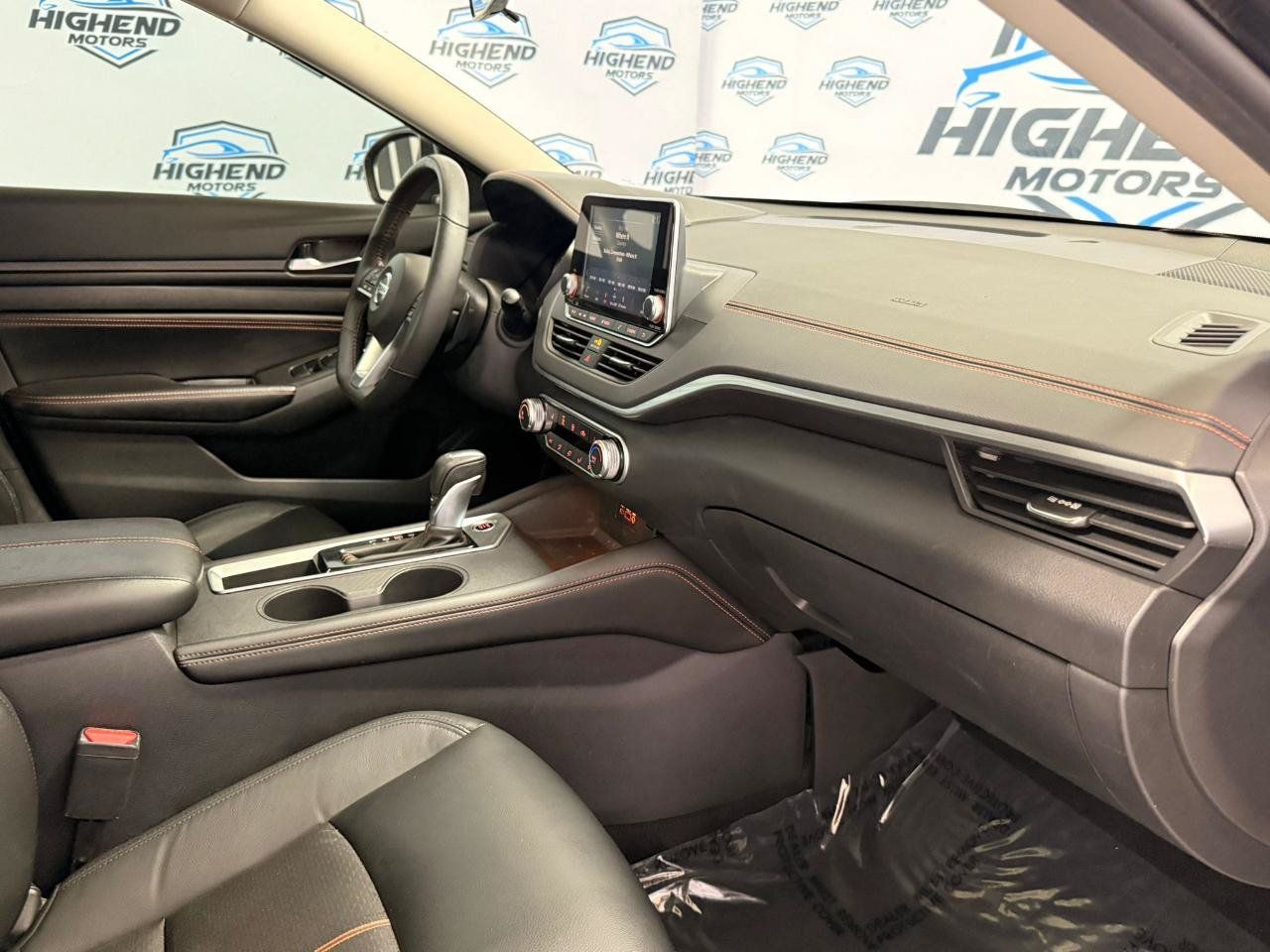 Used 2022 Nissan Altima 2.5 SR w/ Midnight Edition Package FWD image 24
