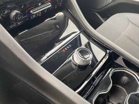 Used 2023 Jeep Grand Cherokee Laredo w/ Luxury Tech Group I image 21