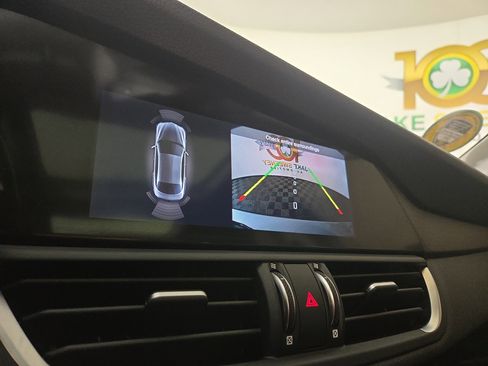 Used 2020 Alfa Romeo Giulia Ti w/ Nero Edizione image 21