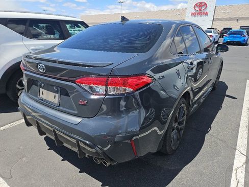 Used 2023 Toyota Corolla SE w/ Carpet Mat Package (TMS) FWD image 3