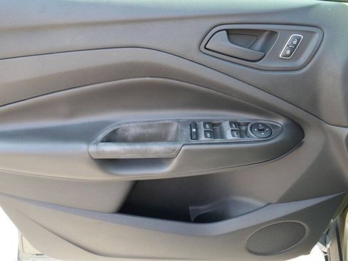 Used 2014 Ford Escape S FWD image 12