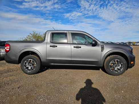 New 2026 Ford Maverick XLT image 4