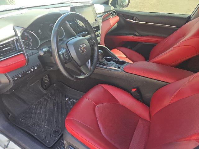 Used 2023 Toyota Camry XSE w/ Cold Weather Package FWD image 4