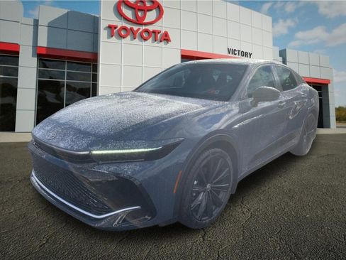 New 2026 Toyota Crown Nightshade image 7