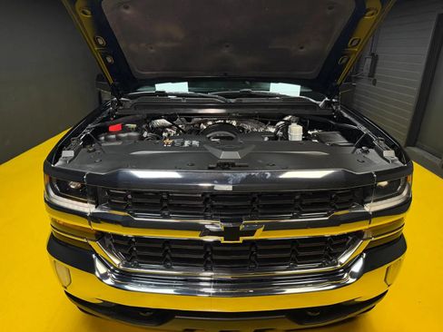 Used 2016 Chevrolet Silverado 1500 LT w/ All Star Edition AWD/4WD image 37