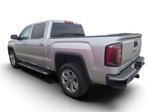 Used 2018 GMC Sierra 1500 SLT w/ SLT Premium Package AWD/4WD image 3