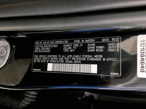 Certified 2023 Volvo XC60 B5 Ultimate AWD/4WD image 38