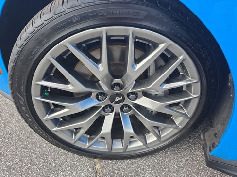 Used 2024 Ford Mustang GT RWD image 31