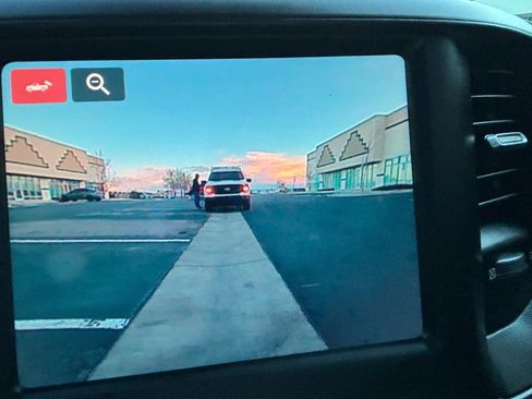 Used 2022 RAM 2500 Tradesman w/ Safety Group image 32