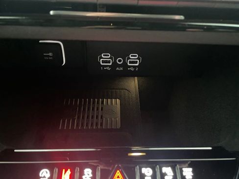 New 2026 Jeep Grand Wagoneer L Limited AWD/4WD image 16