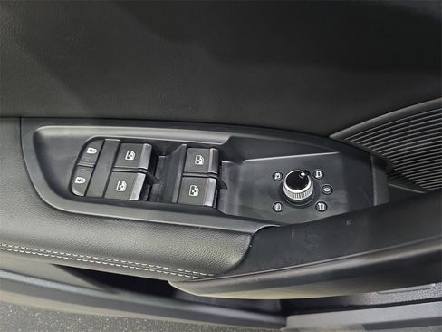 Used 2023 Audi Q5 2.0T Premium Plus w/ Premium Plus Package image 31