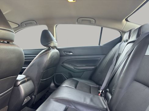 Used 2021 Nissan Altima 2.5 SR image 16