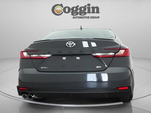 New 2026 Toyota Camry SE FWD image 13