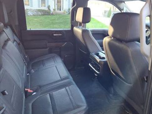 Used 2020 GMC Sierra 2500 Denali w/ Denali Ultimate Package image 12