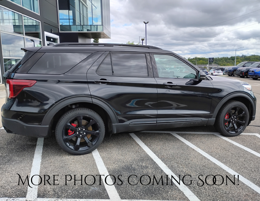 Used 2020 Ford Explorer ST w/ ST Street Pack AWD/4WD image 2
