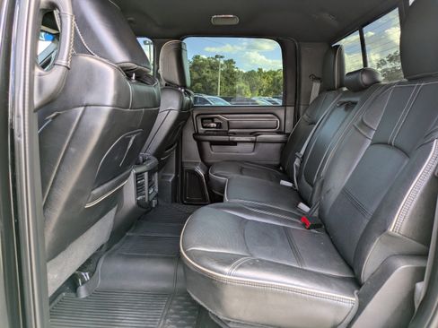 Used 2022 RAM 3500 Limited image 12