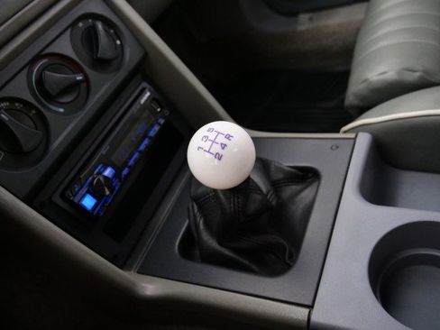 Used 1989 Ford Mustang LX image 8