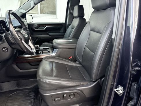 Used 2022 GMC Sierra 1500 SLT w/ SLT Convenience Package image 12