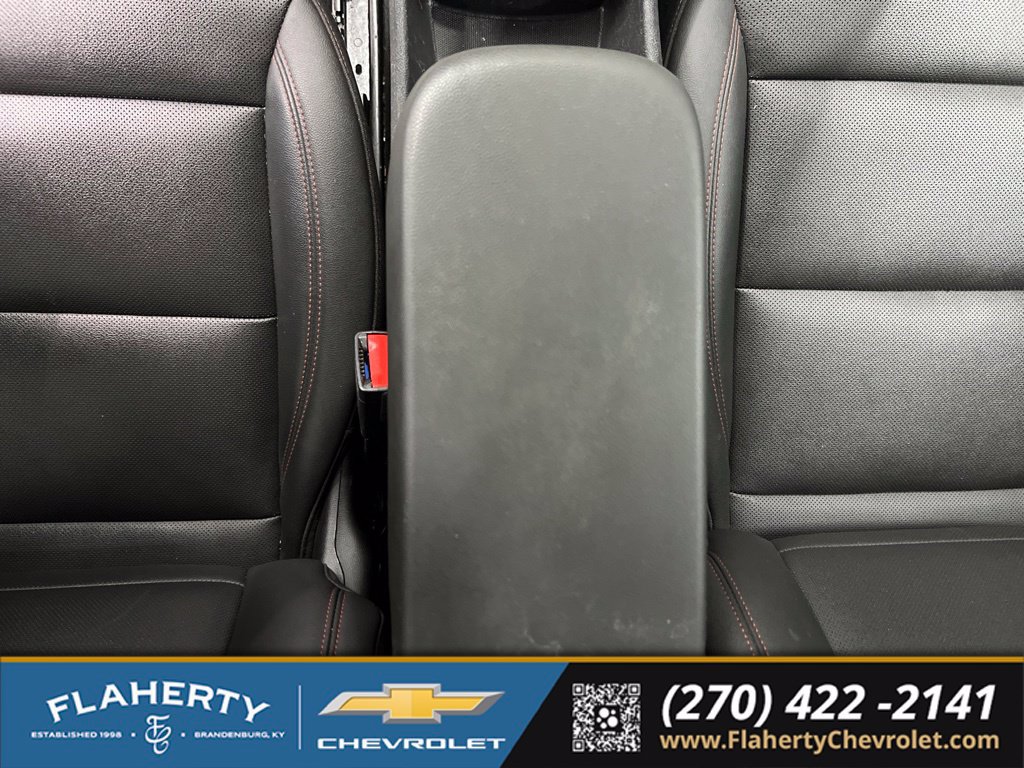 Used 2024 Chevrolet Trax RS w/ Driver Confidence Package FWD image 32
