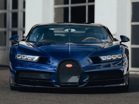 Used 2020 Bugatti Chiron image 33
