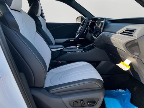 New 2026 Lexus TX 500h AWD image 5