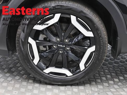 Used 2025 Kia Telluride S AWD/4WD image 32