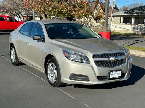 Used 2013 Chevrolet Malibu LS image 7