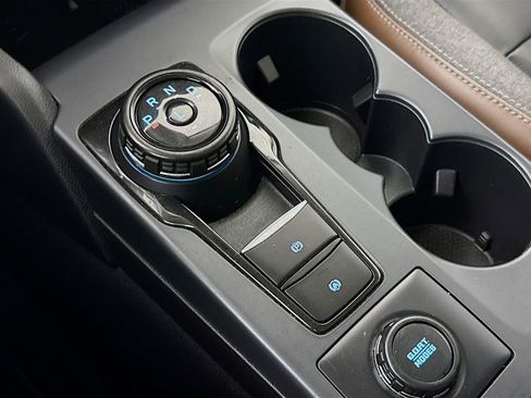 Used 2023 Ford Bronco Sport Outer Banks w/ Tech Package image 18