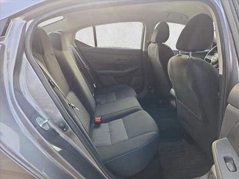 Used 2024 Nissan Sentra SV FWD image 19