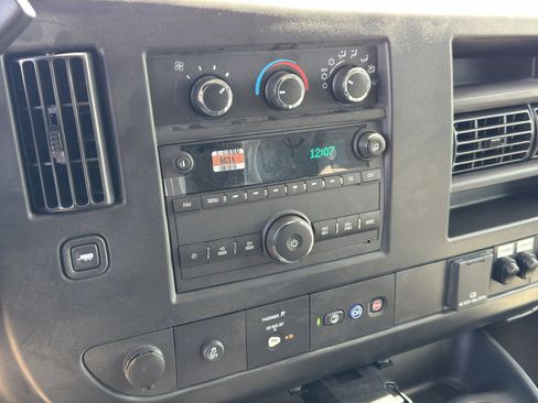 New 2025 Chevrolet Express 3500 w/ Power Convenience Package RWD image 18
