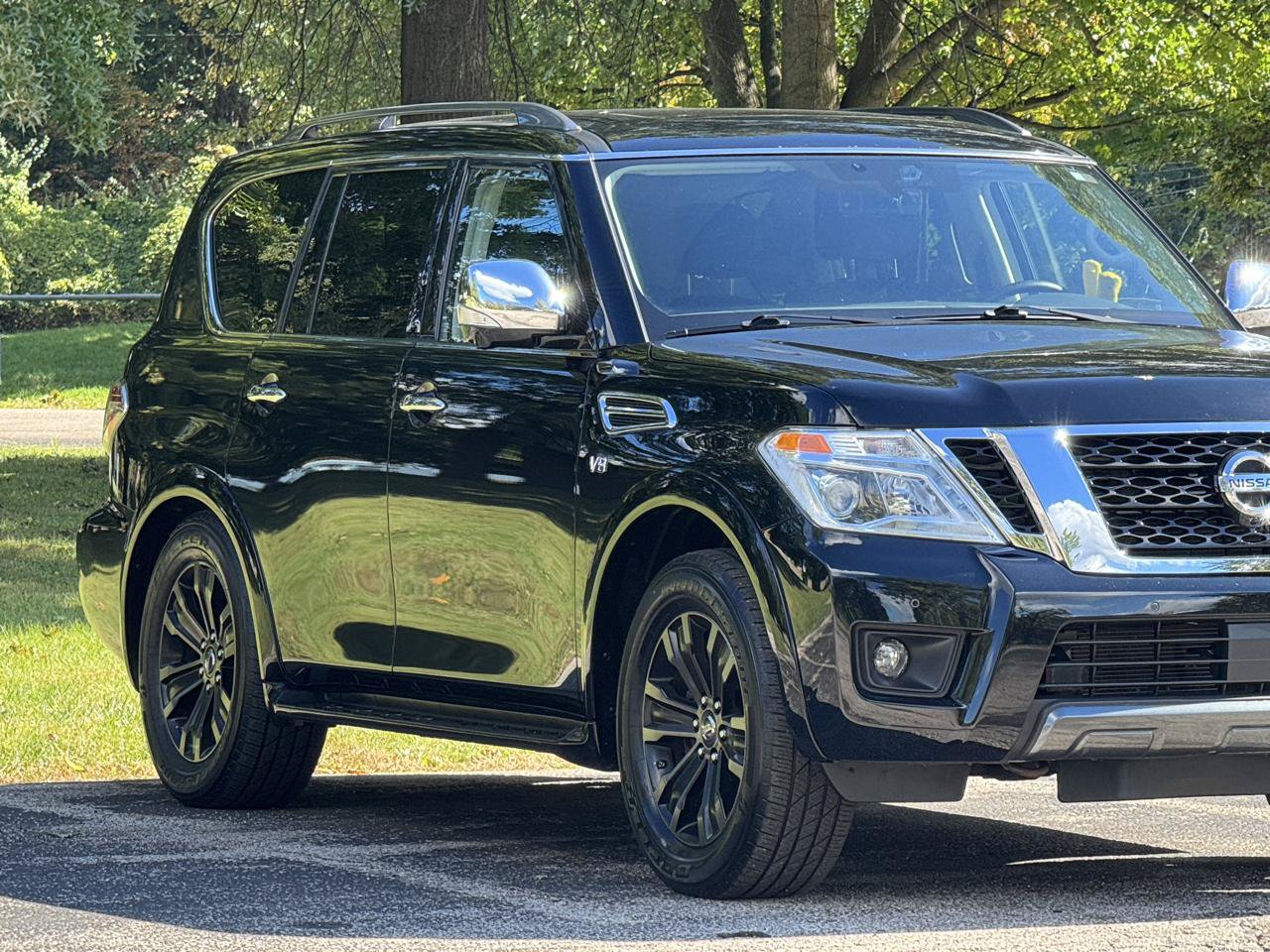 Used 2019 Nissan Armada Platinum AWD/4WD image 18