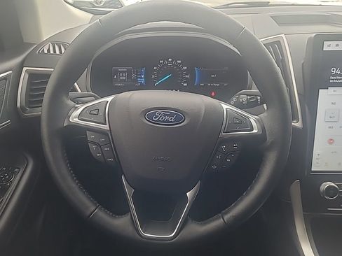 Used 2024 Ford Edge SEL w/ Convenience Package image 13