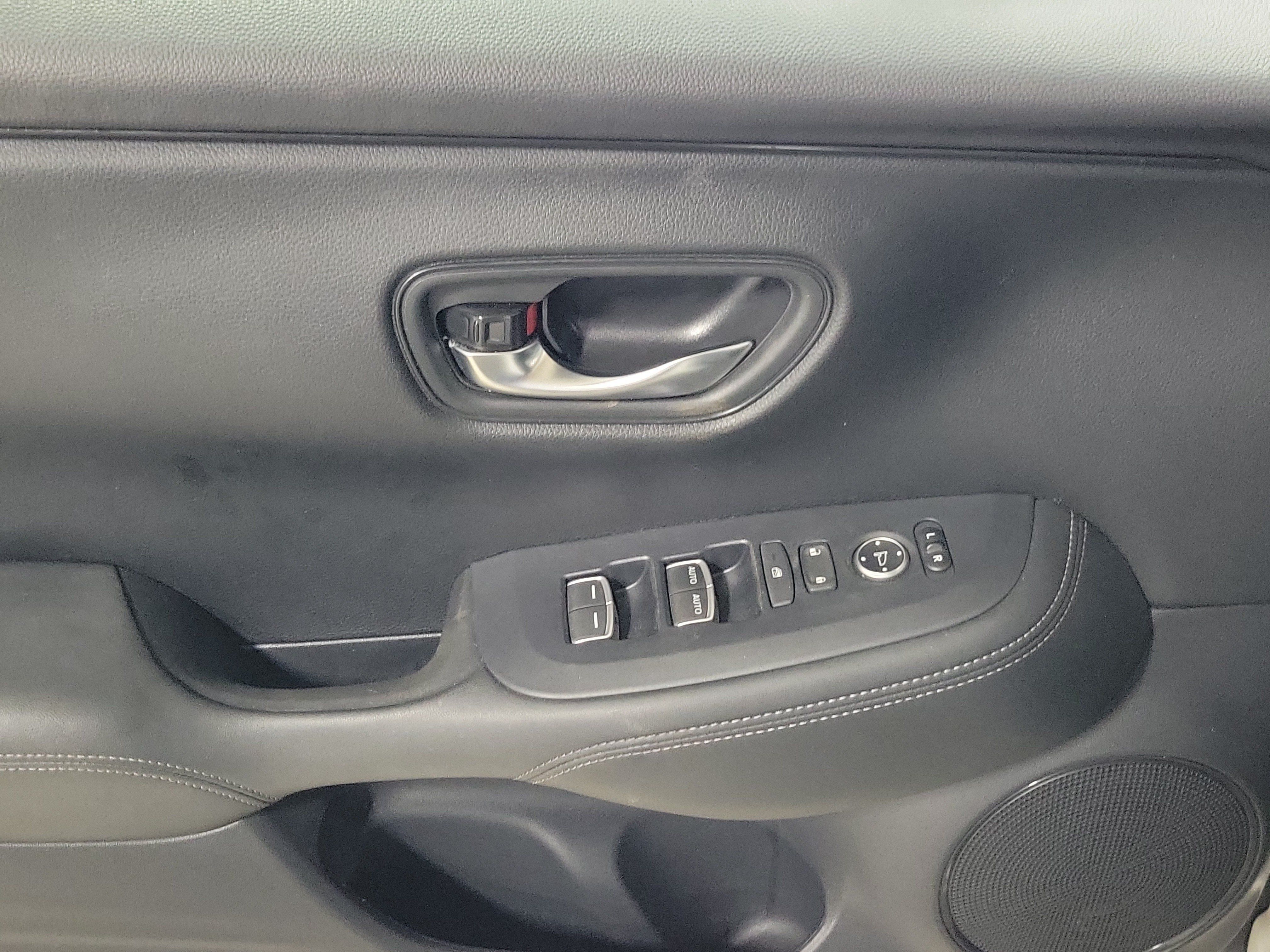 Certified 2024 Honda HR-V EX-L image 20