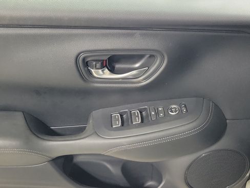 Certified 2024 Honda HR-V EX-L image 20