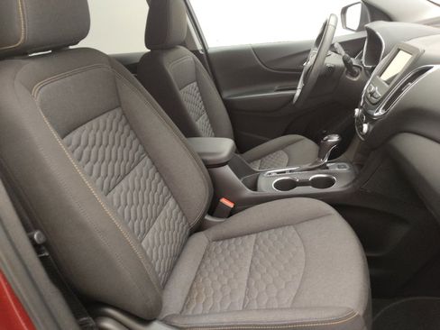 Used 2019 Chevrolet Equinox LT AWD/4WD image 21
