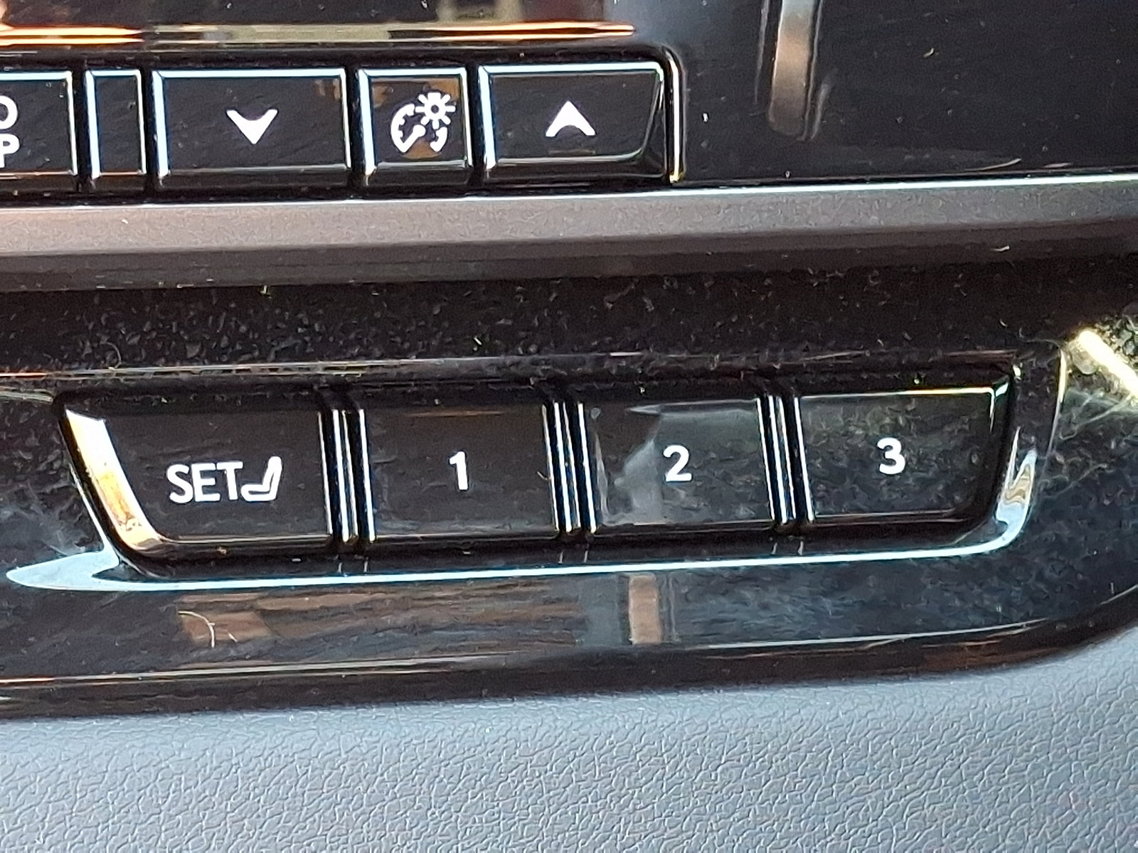 Certified 2024 Lexus RX 350 Premium w/ Cold Area Package AWD/4WD image 26