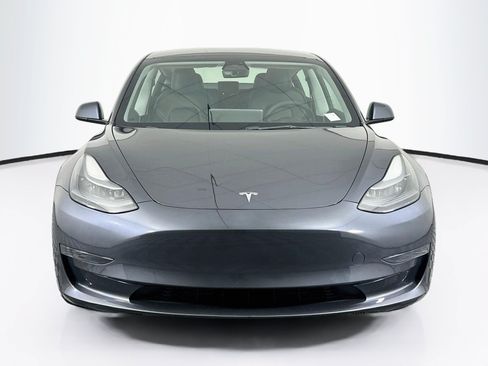 Used 2023 Tesla Model 3 Standard Range RWD image 2