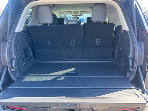 New 2026 Ford Expedition Active RWD image 22