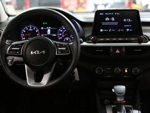 Used 2024 Kia Forte LXS image 30