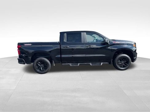 Used 2021 Chevrolet Silverado 1500 Custom Trail Boss image 8