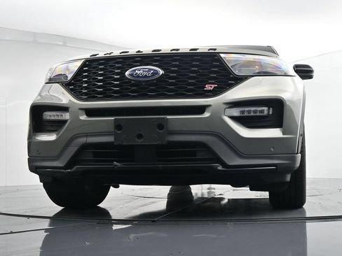 Used 2020 Ford Explorer ST w/ Premium Technology Package AWD/4WD image 27