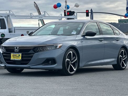 Used 2022 Honda Accord Sport image 7