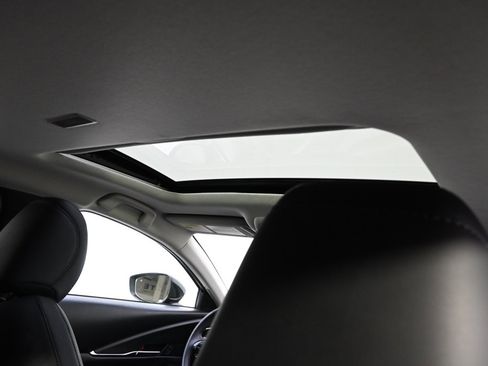 Used 2024 MAZDA CX-30 AWD 2.5 S w/ Preferred Package image 17