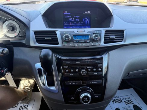Used 2013 Honda Odyssey EX-L image 18