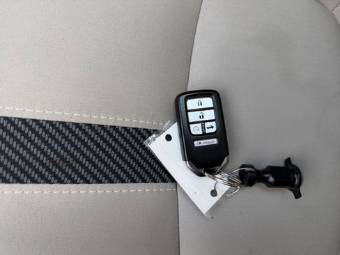 Used 2018 Honda Civic EX image 10