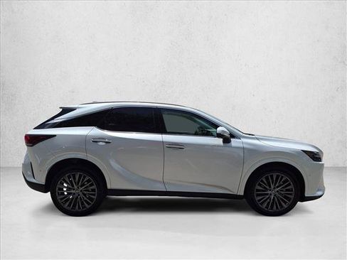 Used 2025 Lexus RX 350 AWD w/ Convenience Package image 4