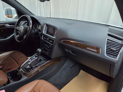 Used 2012 Audi Q5 2.0T Premium Plus w/ Premium Plus Pkg image 16